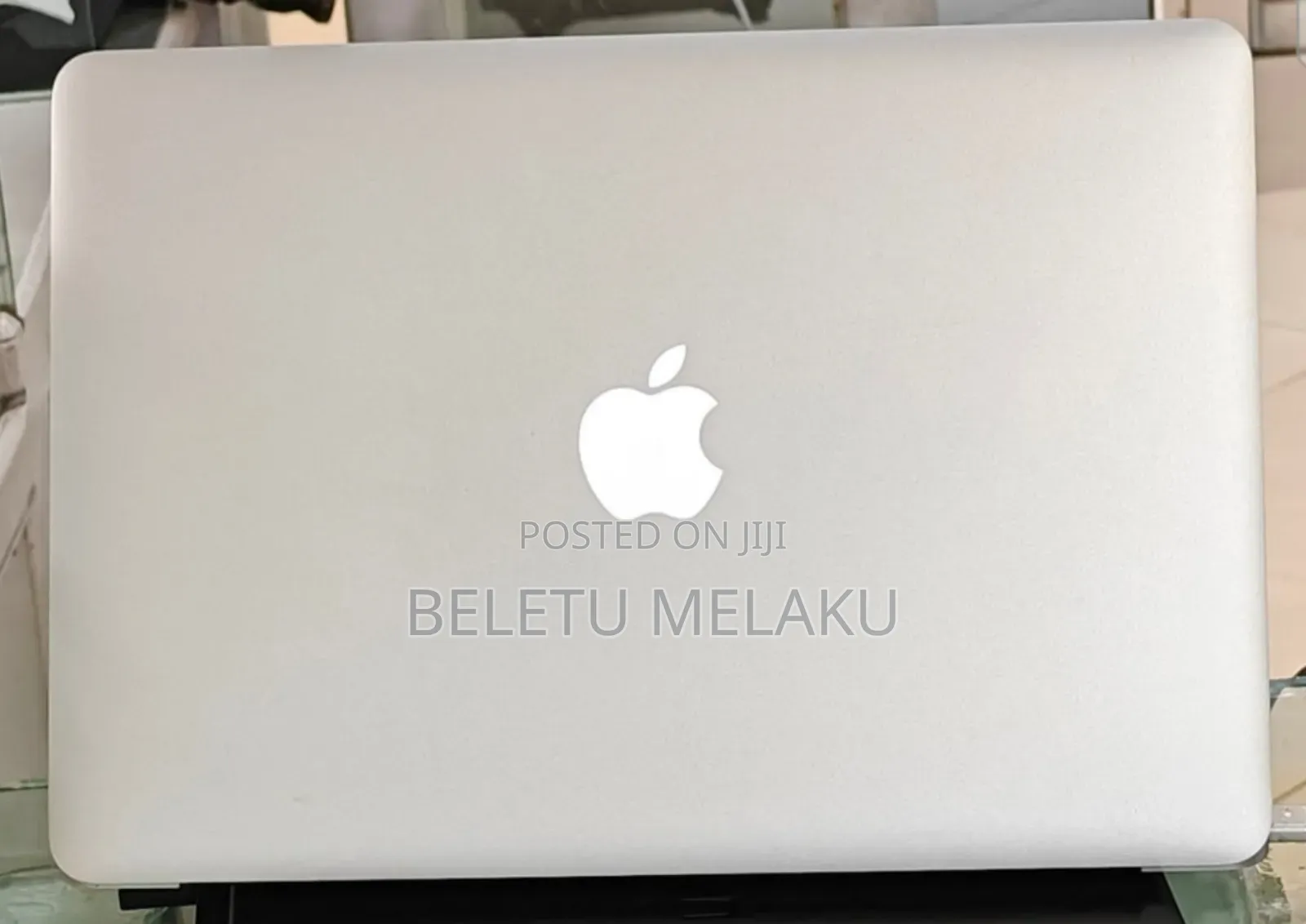 New Laptop Apple MacBook Air 2017 8GB Intel Core i7 SSD 512GB