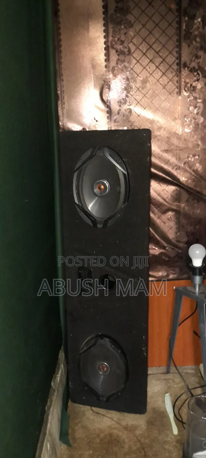 የመኪና ስፒከር አምሊፋየር