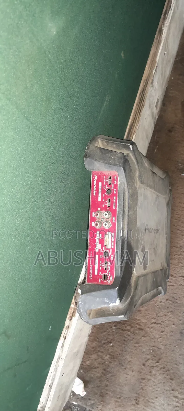 የመኪና ስፒከር አምሊፋየር