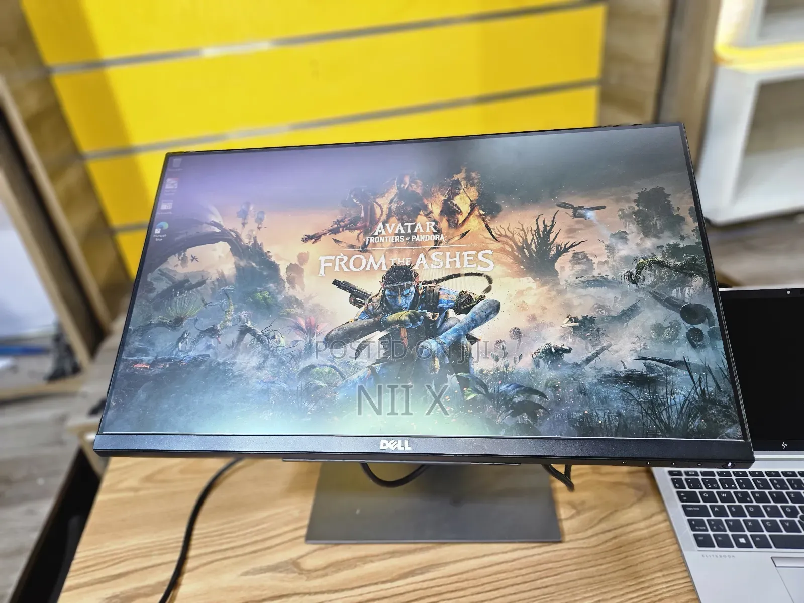 Touch Sceen Dell 24 Inch Monitor