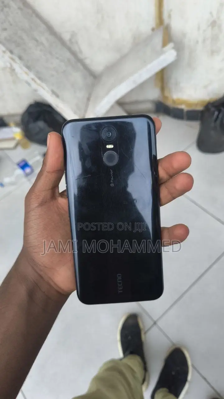 Tecno Pova 128 GB Black