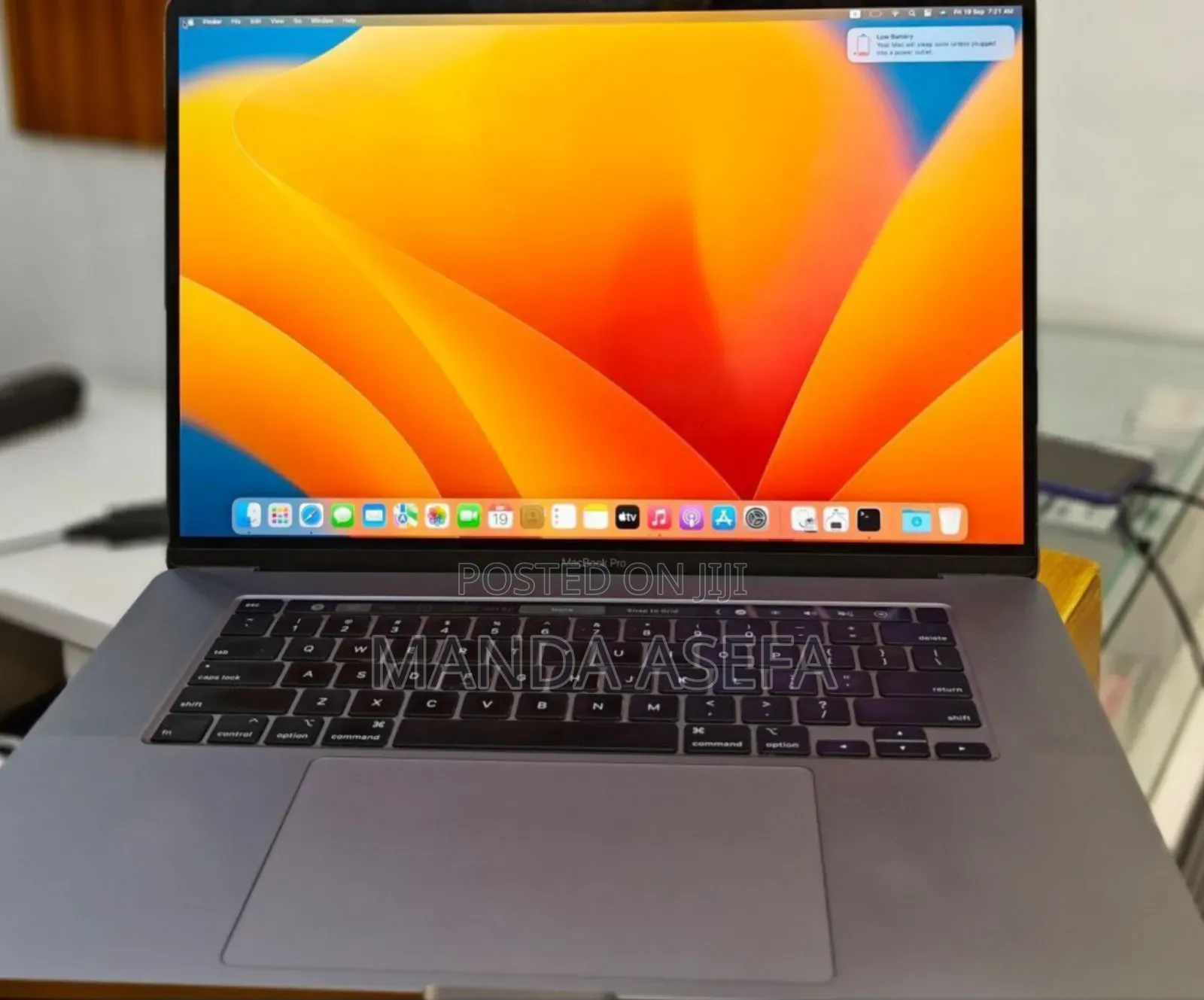 New Laptop Apple MacBook Pro 2019 32GB Intel Core I9 SSD 1T