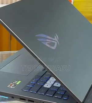 New Laptop Asus ROG Strix G15 16GB AMD Ryzen 7 SSD 1T