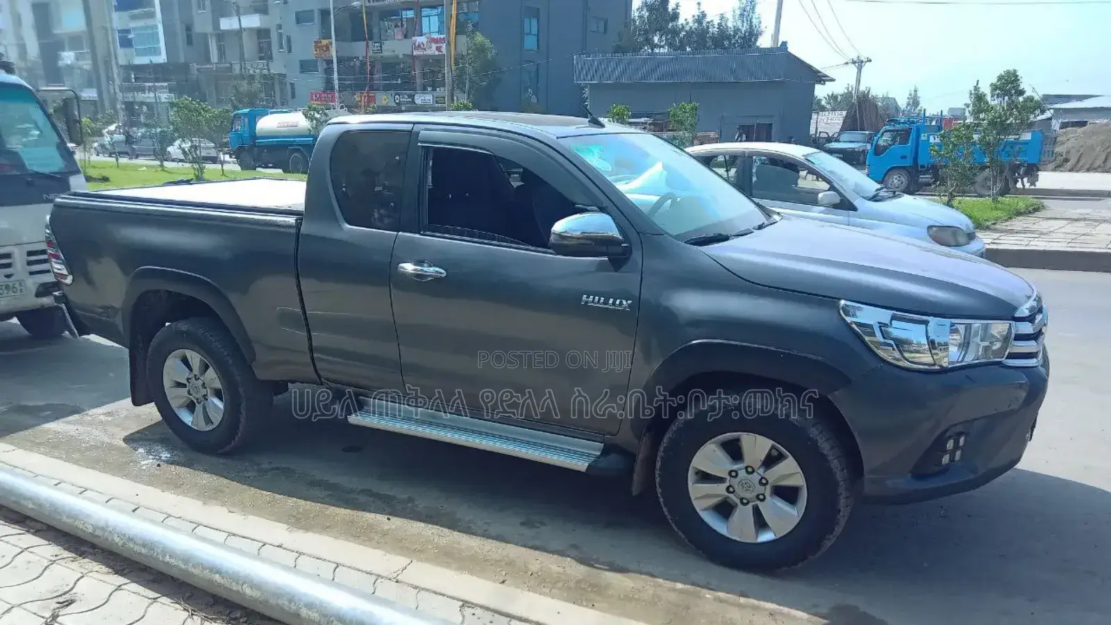 Toyota Hilux 2019 Gray