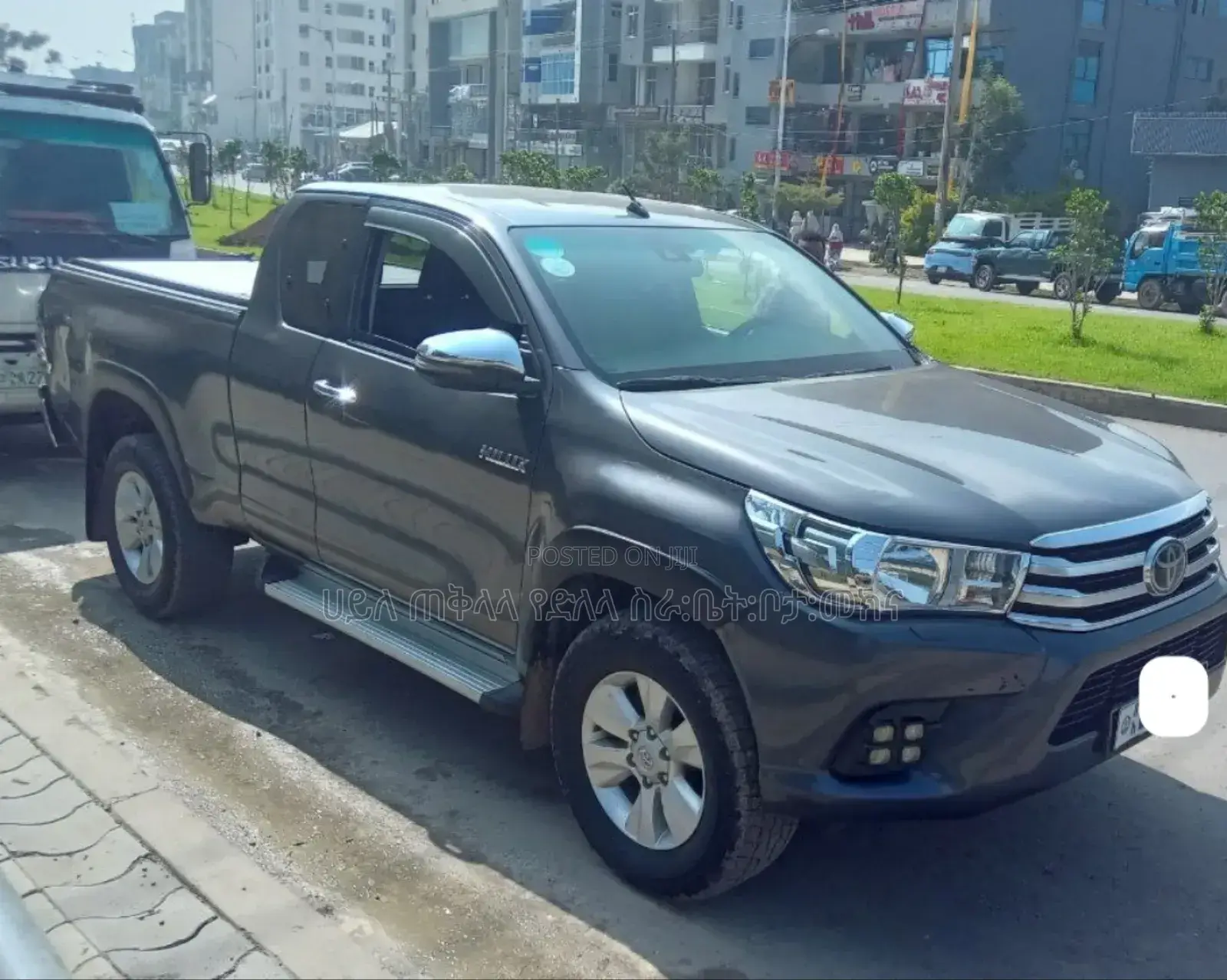 Toyota Hilux 2019 Gray