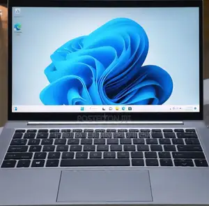 New Laptop HP EliteBook 830 G7 8GB Intel Core I5 SSD 512GB