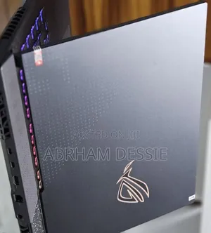 New Laptop Asus 16GB AMD Ryzen 9 SSD 512GB