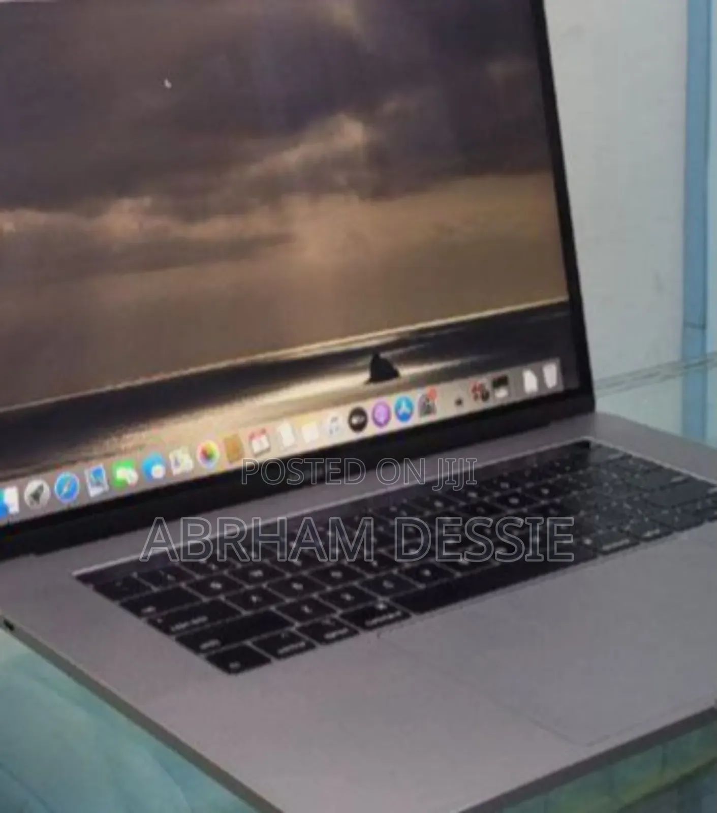 New Laptop Apple MacBook Pro 2019 32GB Intel Core I7 SSD 1T
