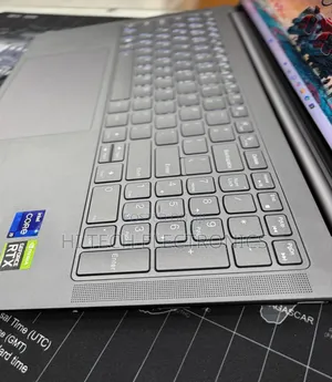 New Laptop Lenovo Yoga 9i 16GB Intel Core I9 SSD 1T