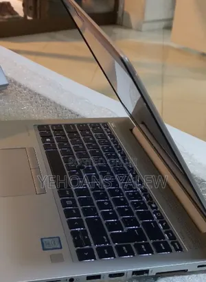 New Laptop HP EliteBook 840 G5 8GB Intel Core I5 SSD 256GB