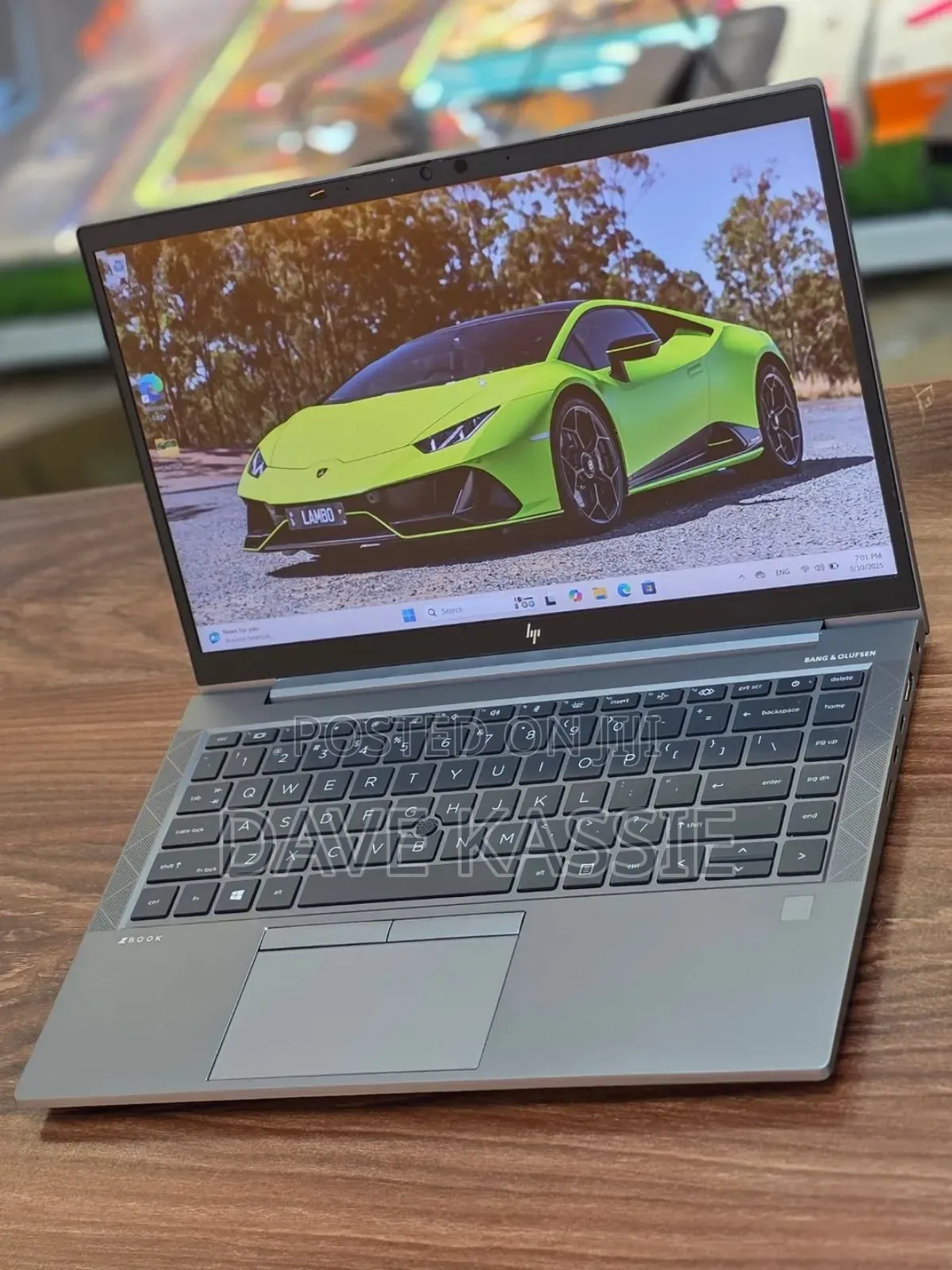 New Laptop HP ZBook Firefly G8 16GB Intel Core I7 SSD 512GB