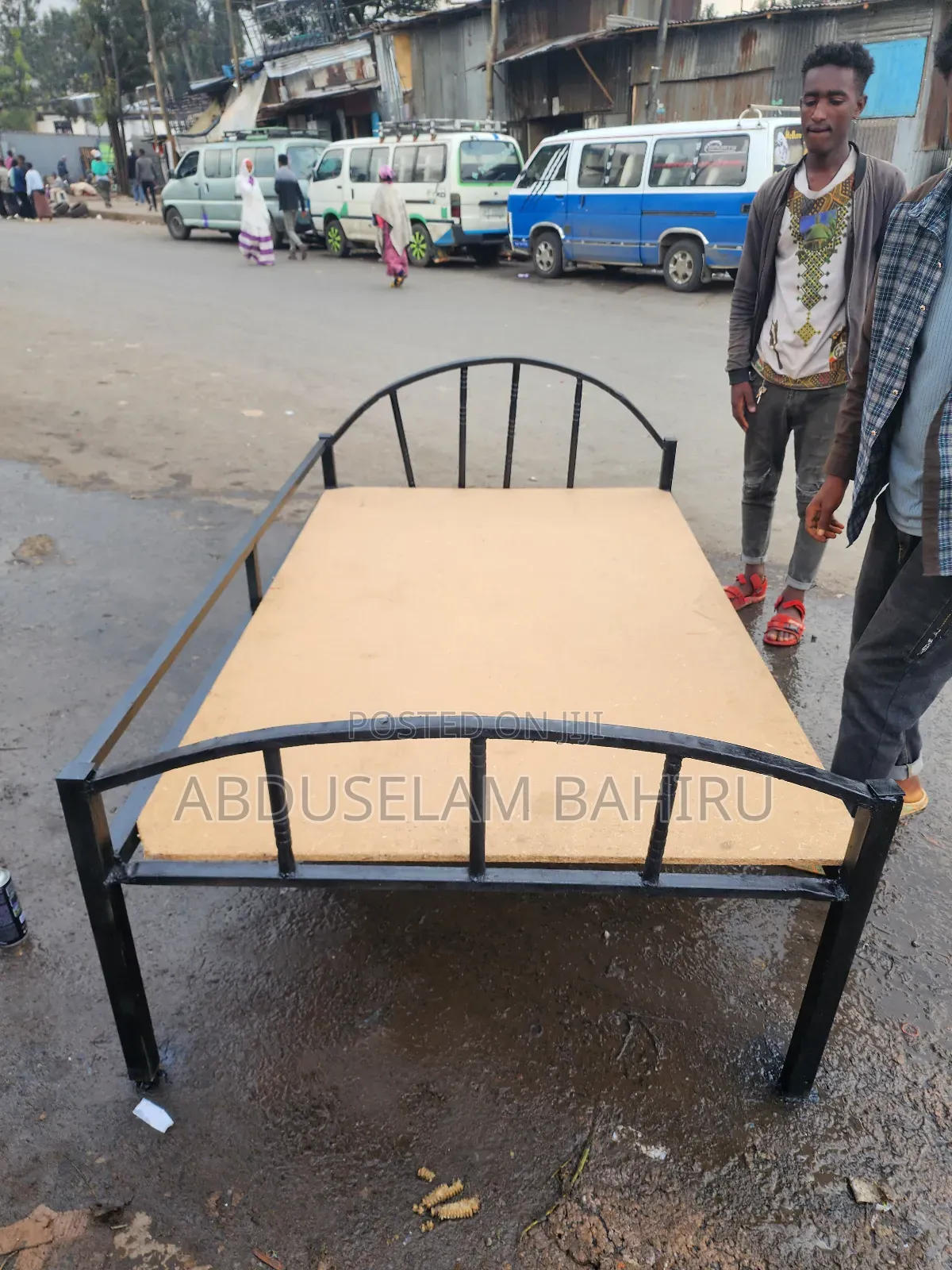 1.20m የብረት አልጋ