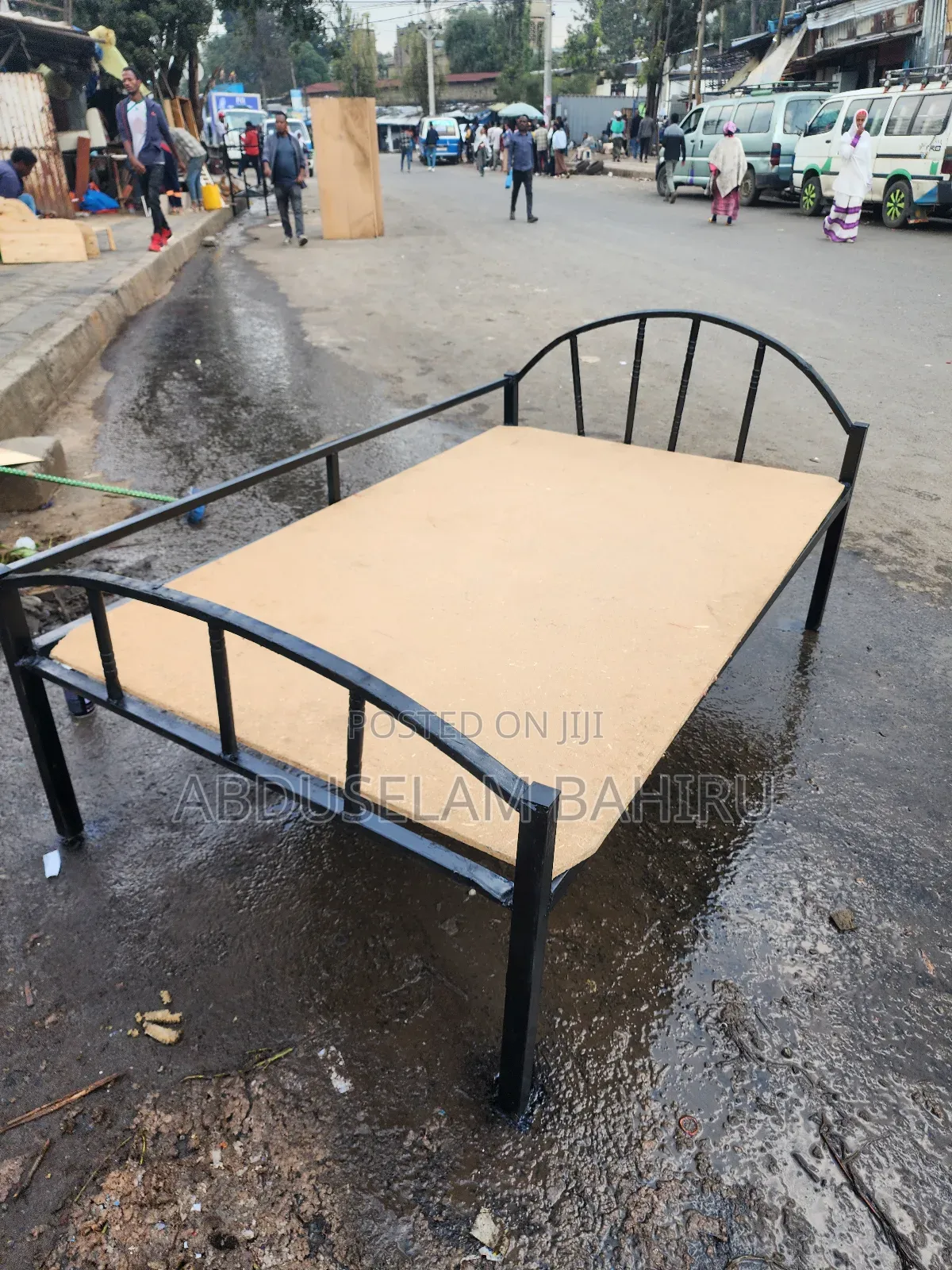 1.20m የብረት አልጋ