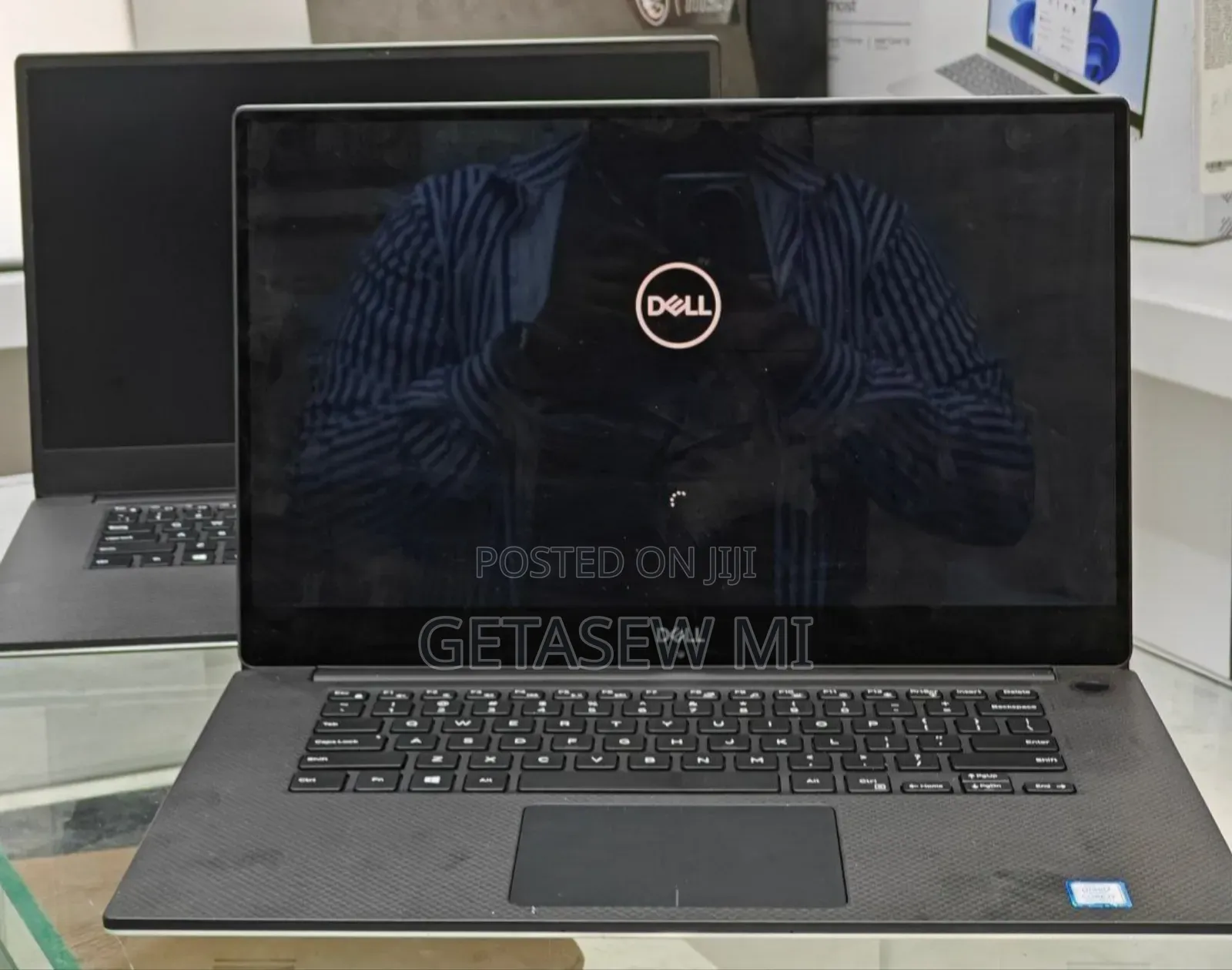 New Laptop Dell XPS 15 16GB Intel Core I7 SSD 512GB