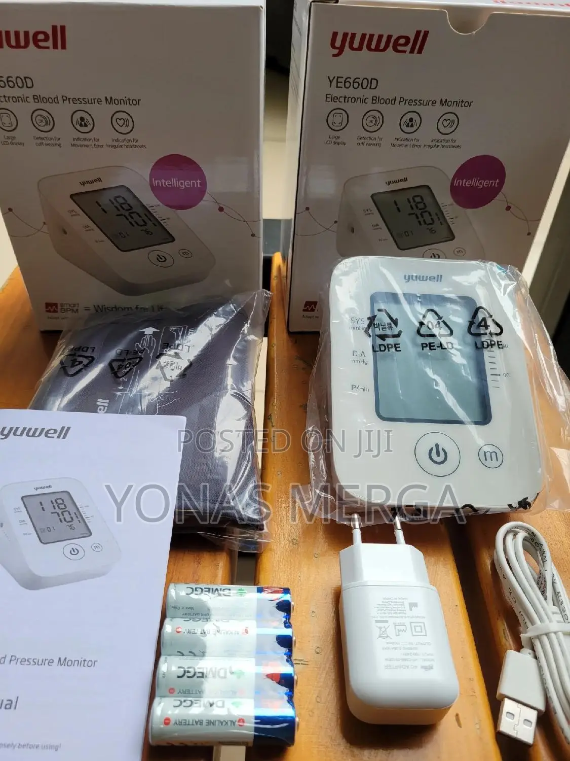 Blood Pressure Monitor☆Precise Readings答工ease of Use, Convenience.