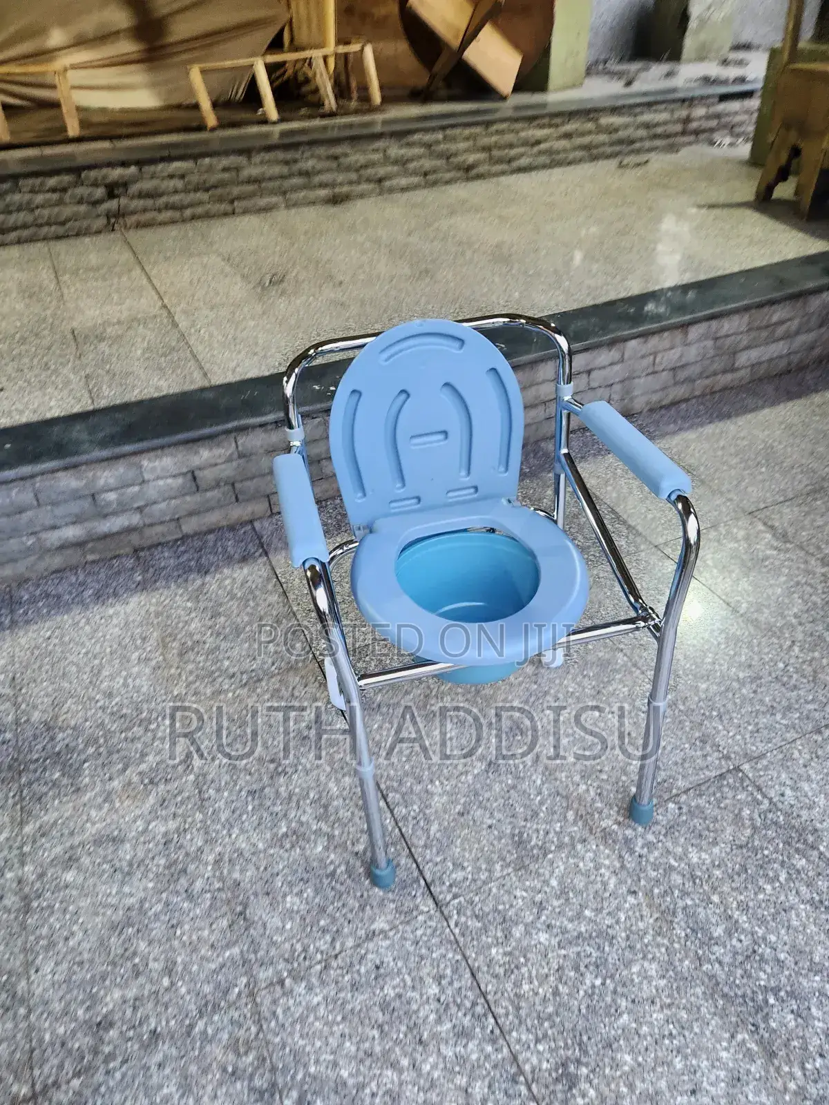 Stainless Almunium Movmemt Aid Commode Chair夷陵poty Chair Medical
