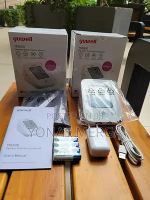 Photo - Blood Pressure Monitor膰古lcd Display: 余provides Clear, Large Readings