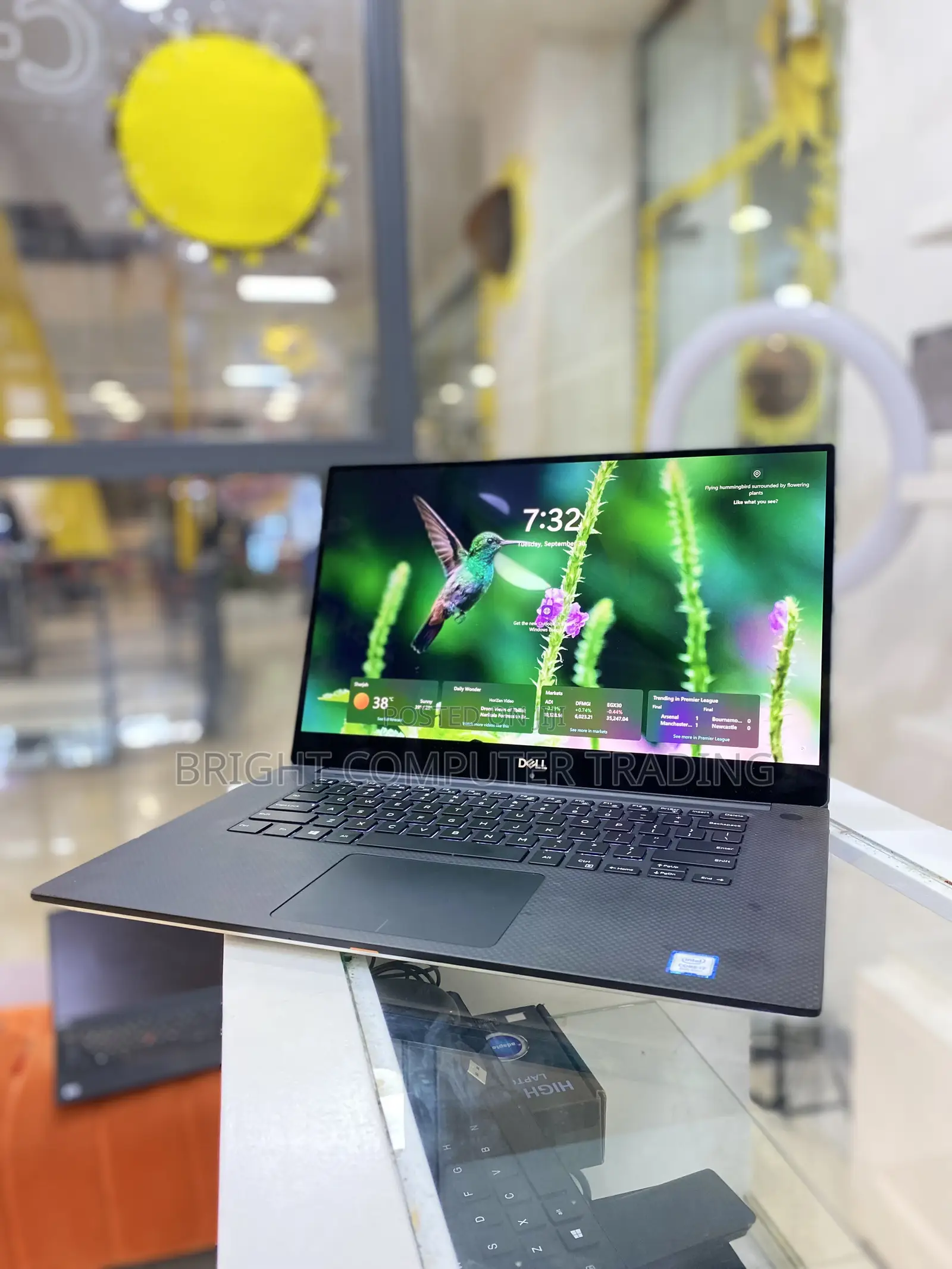 New Laptop Dell 16GB Intel Core I7 SSD 512GB