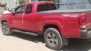 Toyota Tacoma 4dr Double Cab 2016 Red