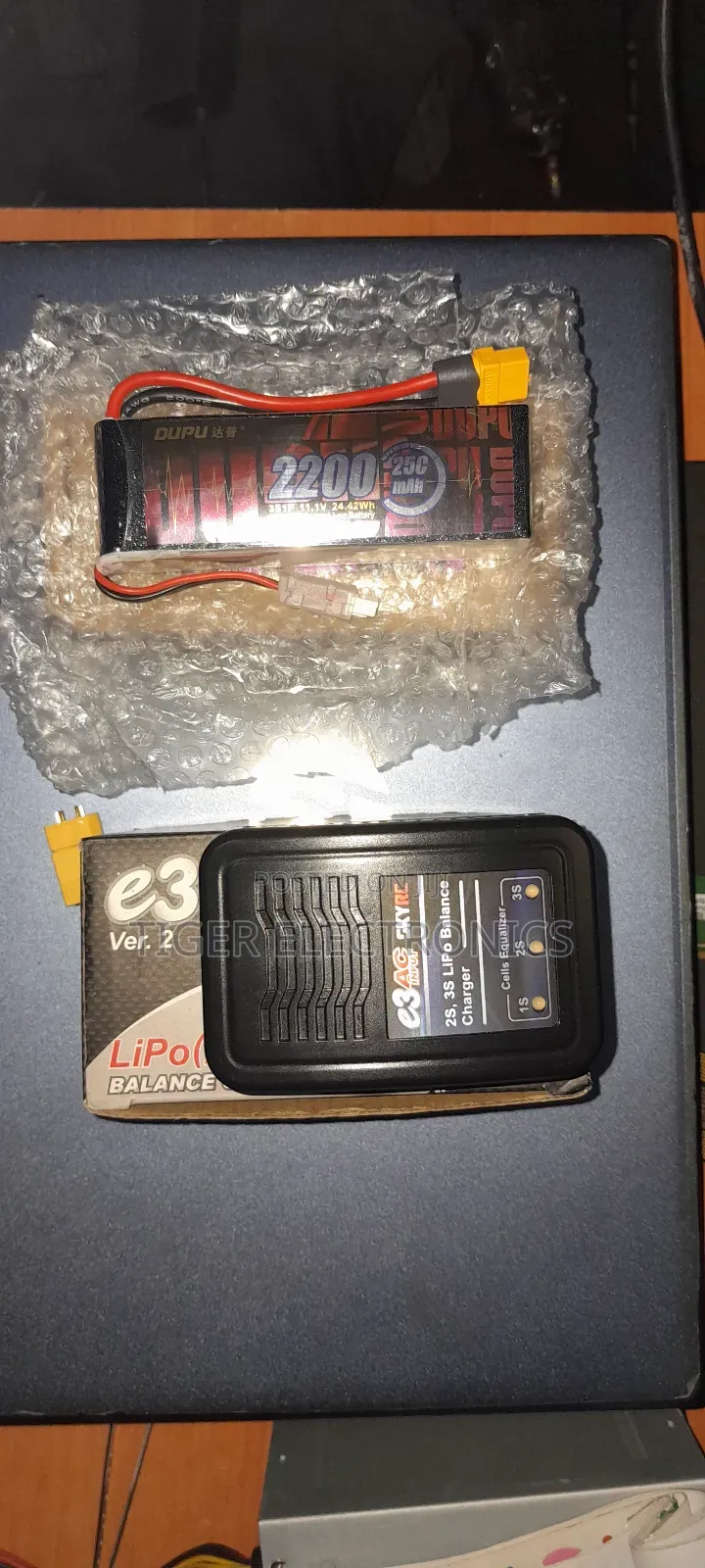 Drone Battery and Balance Charger