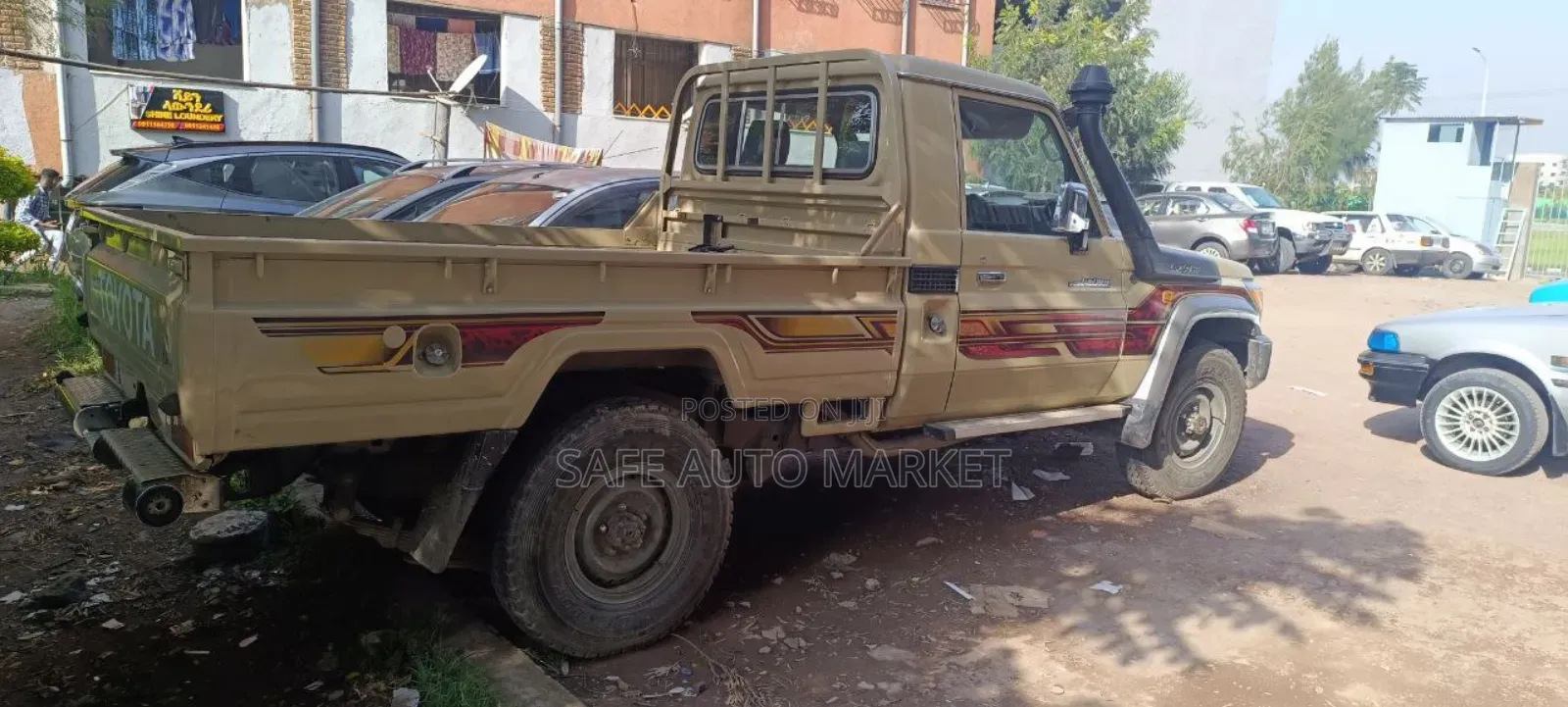 Toyota Land Cruiser 2019 Gold