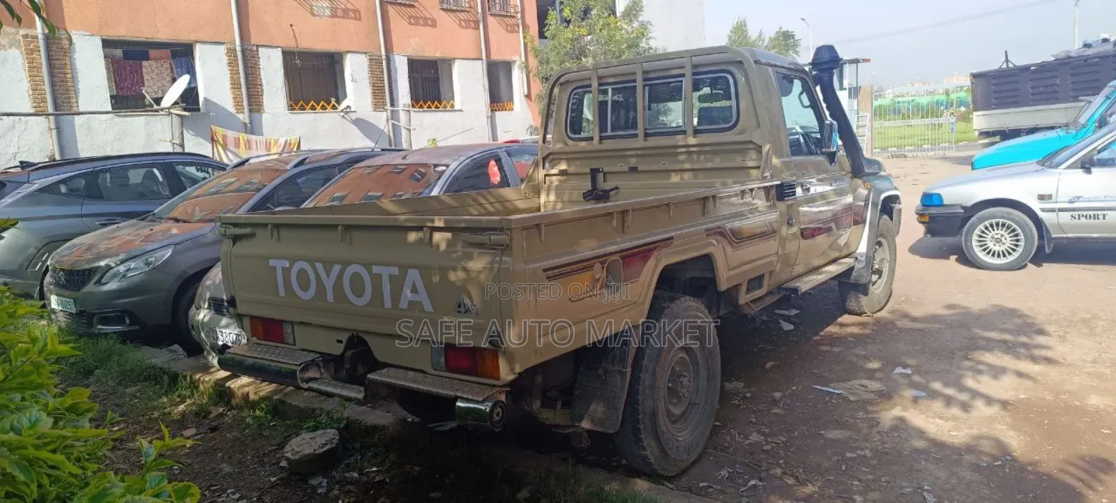 Toyota Land Cruiser 2019 Gold