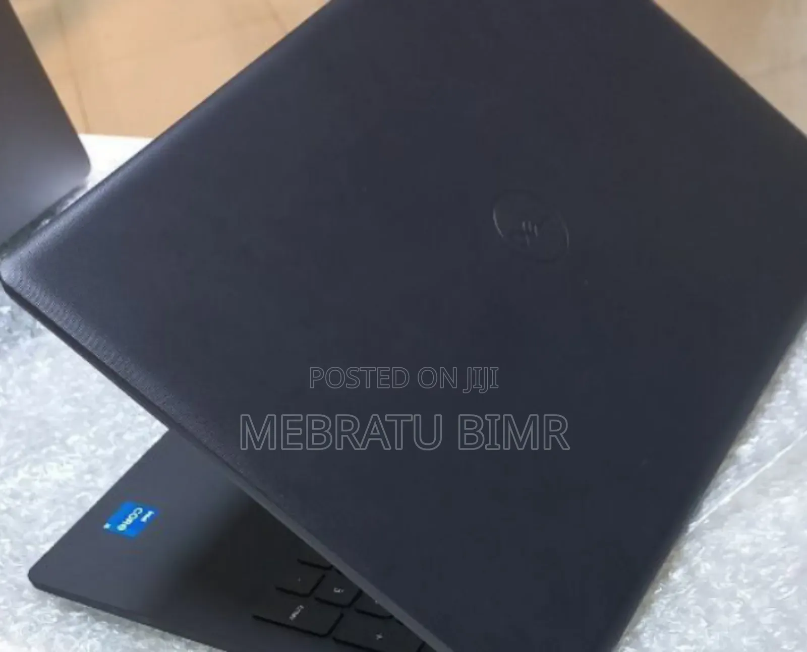 New Laptop Dell Vostro 3520 16GB Intel Core I5 SSD 512GB