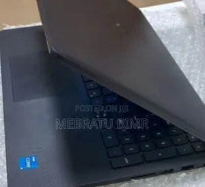 New Laptop Dell Vostro 3520 16GB Intel Core I5 SSD 512GB