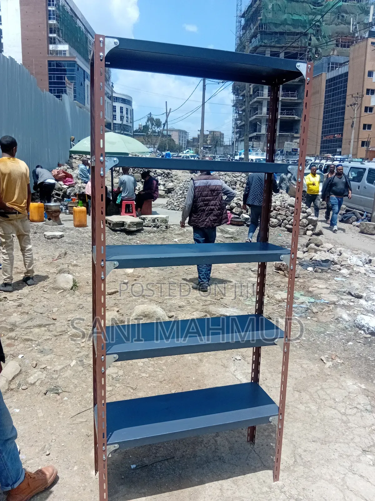 የመደርደሪያ ስራ Fixed Iron Shelf