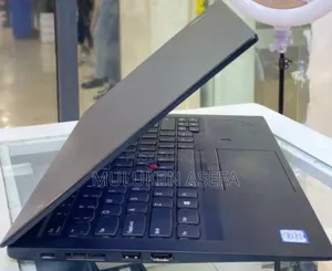 Photo - New Laptop Lenovo ThinkPad X1 Carbon 16GB Intel Core I7 SSD 512GB