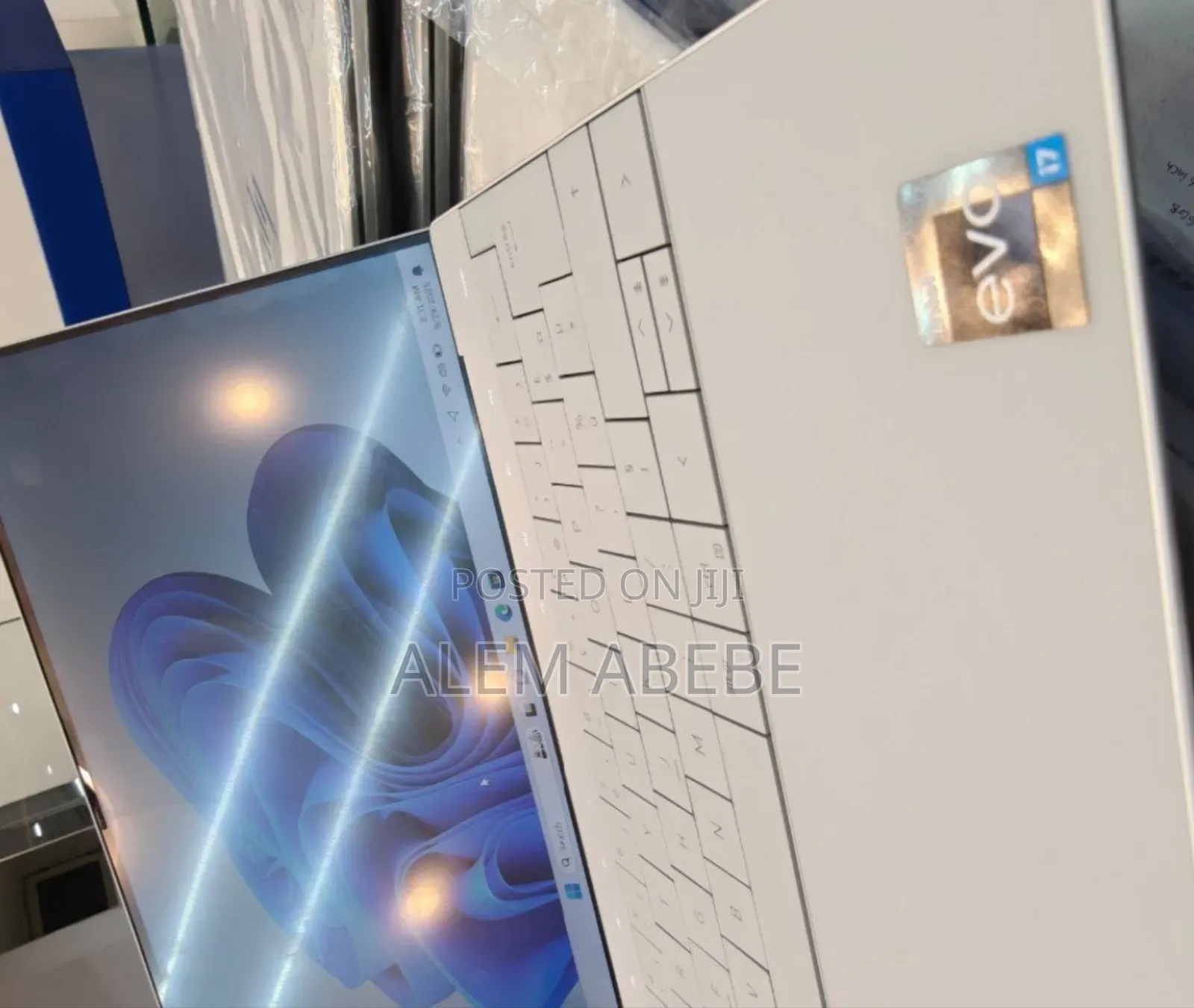 New Laptop Dell XPS 13 32GB Intel Core I7 SSD 1T