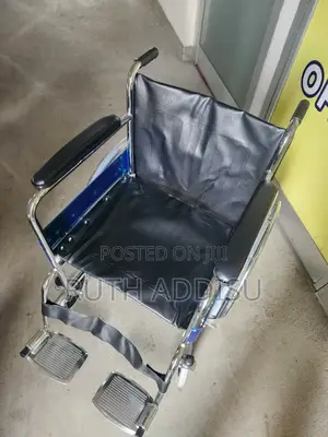 Photo - Wheelchair麻豆brand New Wheelchair協調heavy Duty Wheelchair廟方wheelchair