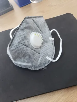 Photo - Kn 95 Mask
