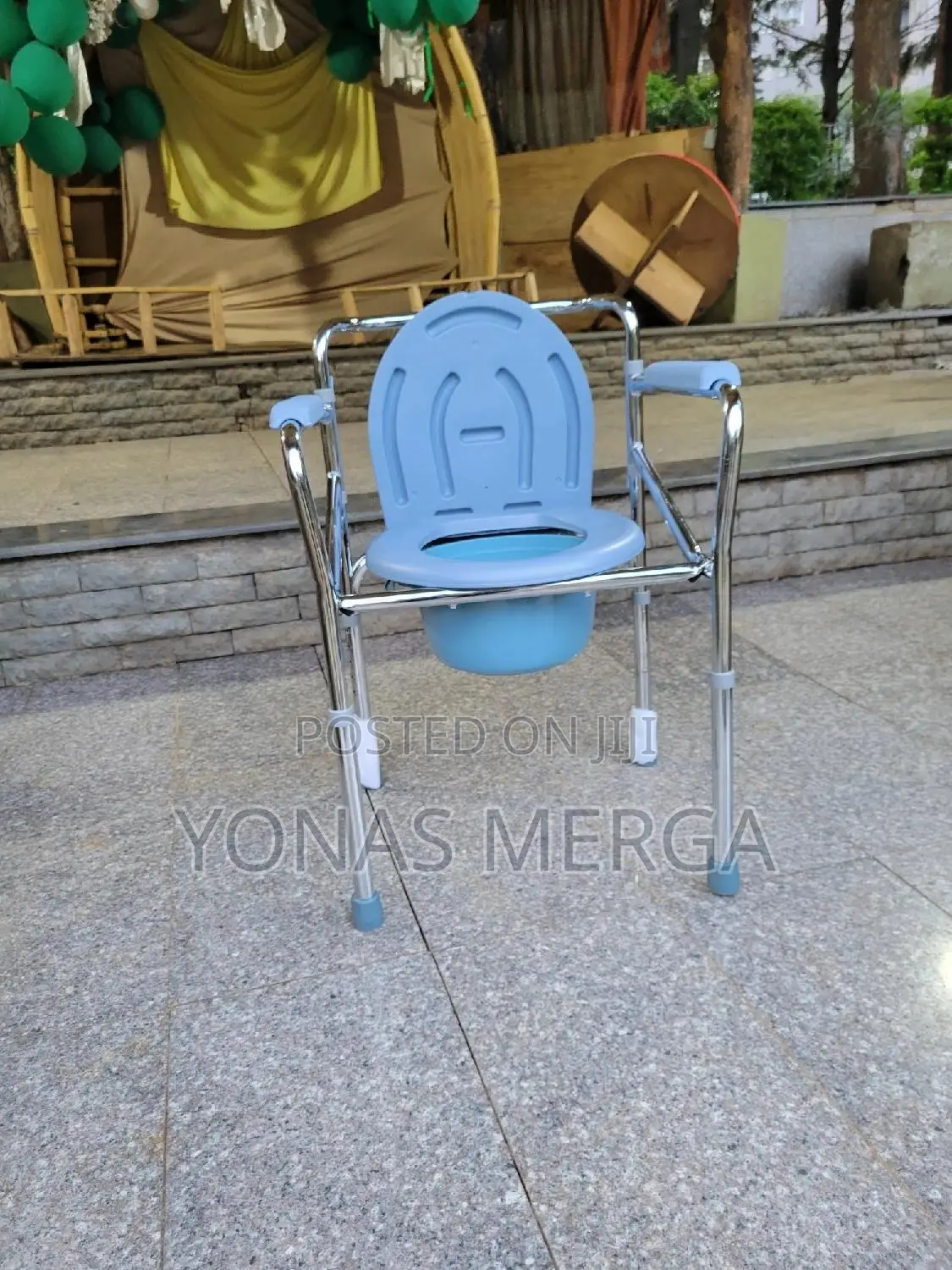 Pot囤፲hygiene Toilet Chair for Patients埈provide Flexibility and Comfort