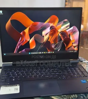 New Laptop HP Stream Notebook 8GB Intel Core I5 SSD 512GB