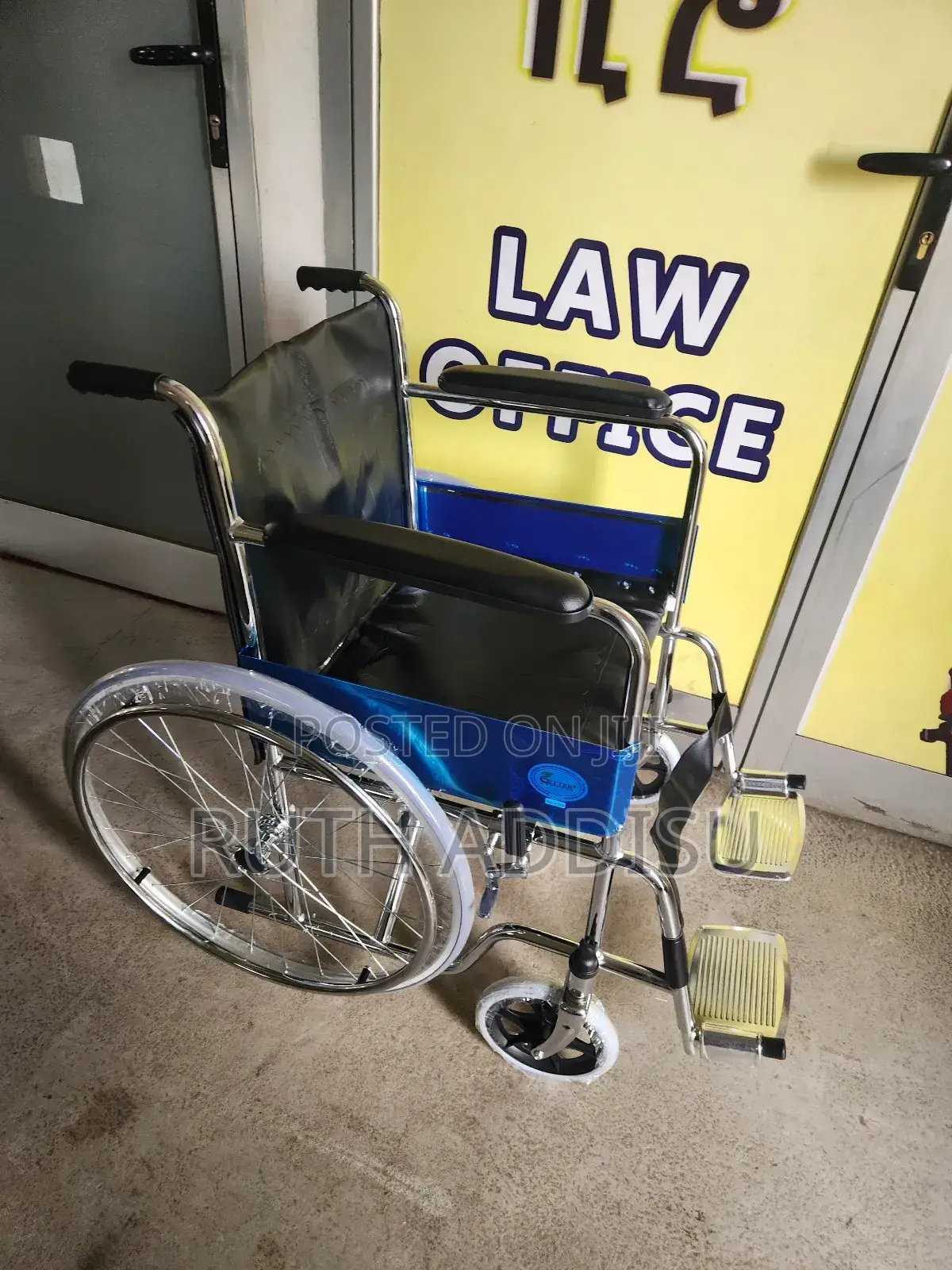 Medical Wheelchair求助brand New Foldae Wheelchair癲馬wheelchair煞是wheelchai