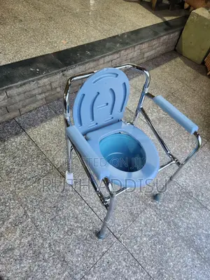 Commode Chair希求commode Chair短期commode Chair騎兵commode Chair奔走commode