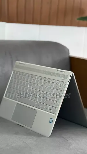 New Laptop HP Spectre X360 16GB Intel Core I7 SSD 512GB