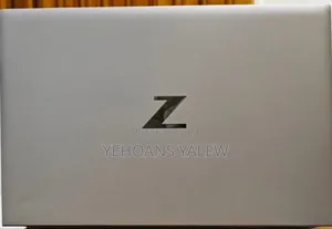 New Laptop HP ZBook Firefly G8 16GB Intel Core I7 SSD 512GB