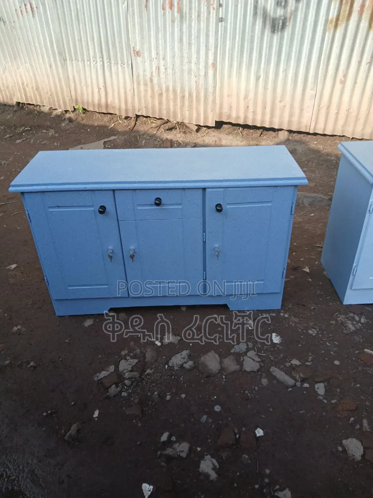 1.20c.M ኪችን ብፌዎች በተለያየ ከለር አማራጭ አላቸው