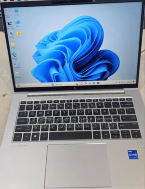 Photo - New Laptop HP EliteBook X360 1040 G9 16GB Intel Core I7 SSD 512GB