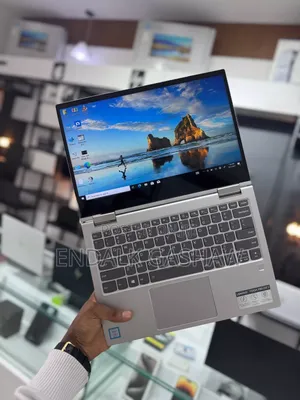 New Laptop Lenovo Yoga 730 8GB Intel Core I5 SSD 512GB