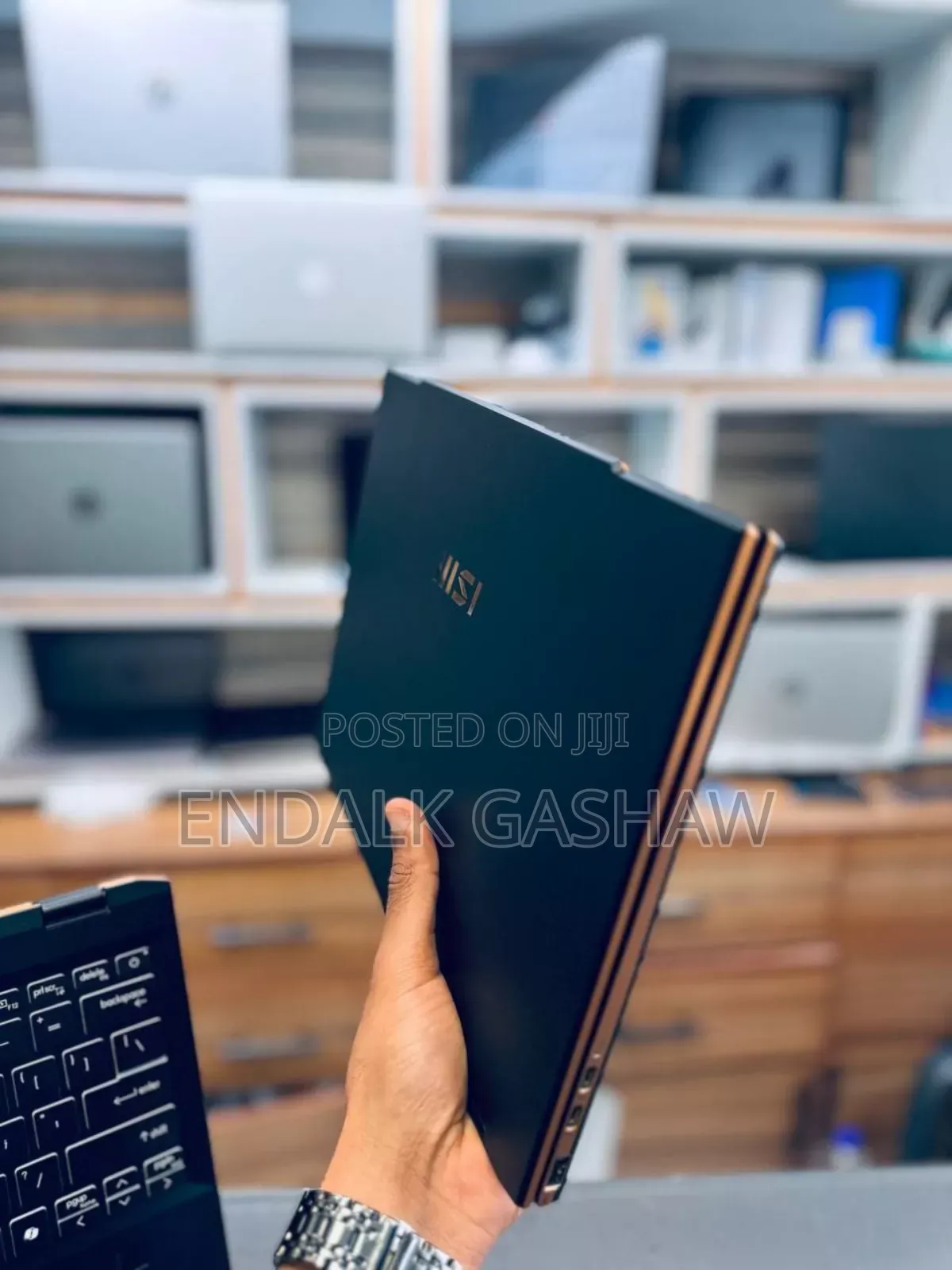 New Laptop MSI Summit E13 Flip Evo 16GB Intel Core Ultra 7 SSD 1T