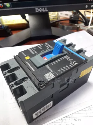 Photo - Circuut Breaker