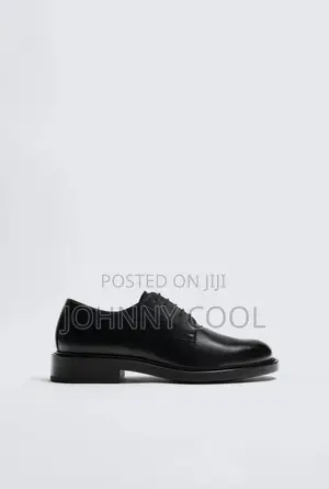 Photo - Zara Dress Shoes Leather Insole. Rounded Shape. Sole With Slight Heel