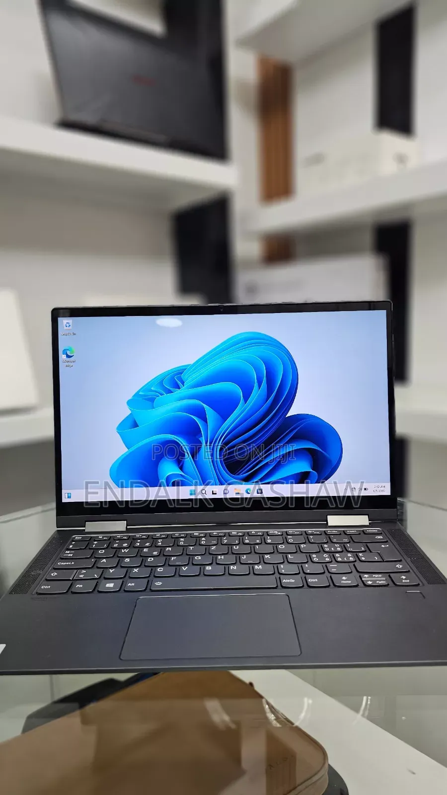 New Laptop Lenovo Yoga C740 16GB Intel Core I7 SSD 512GB