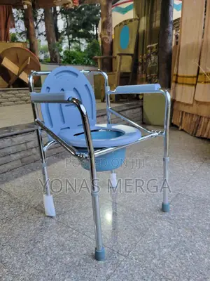 Photo - 3in1 Medical Chair講፴commod Adjusts Toilet Chair፯觀body Injuries,Commode