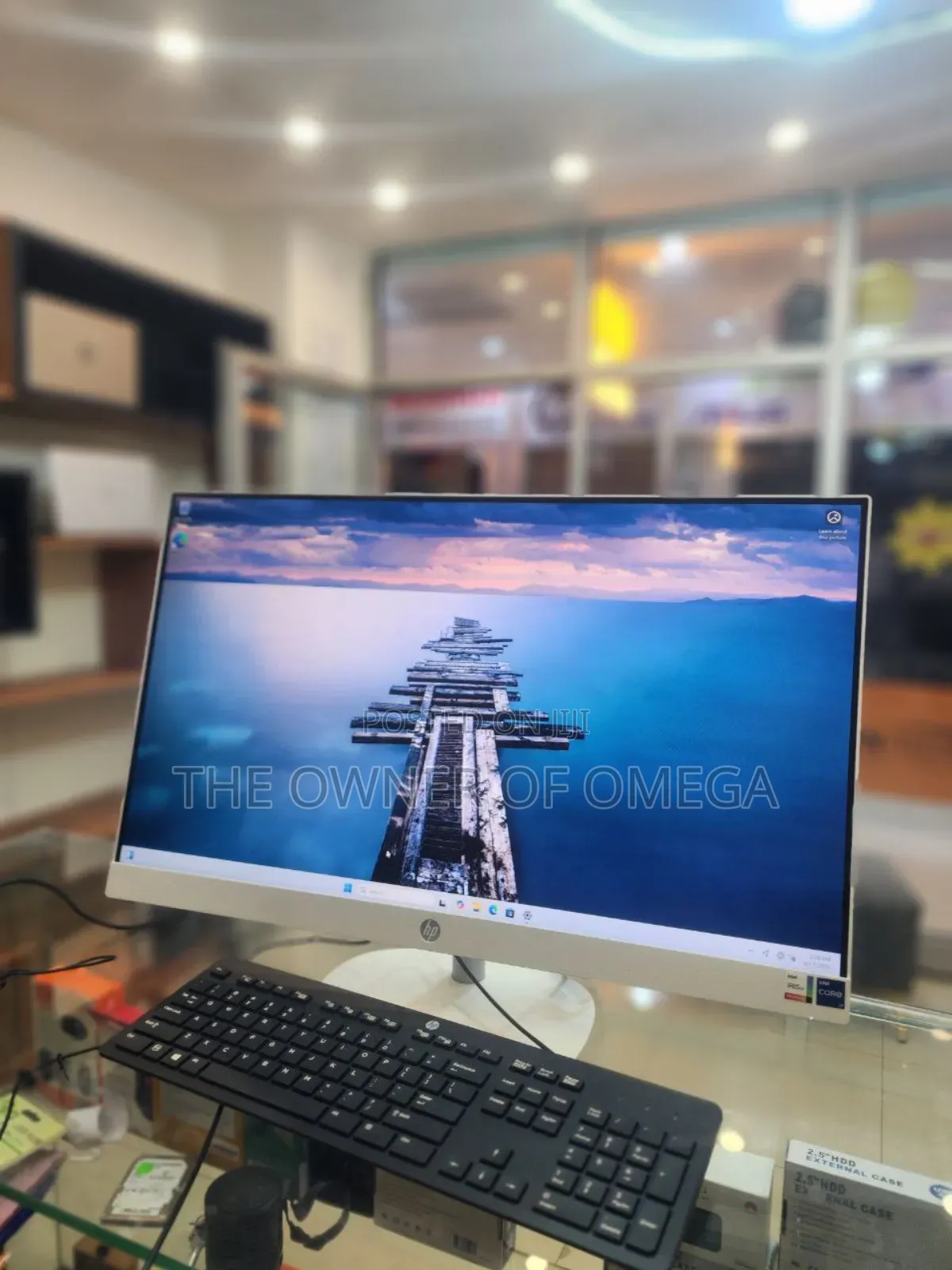 New HP ProOne 240 G10 All-in-One 16GB Intel Core I7 SSD 1T