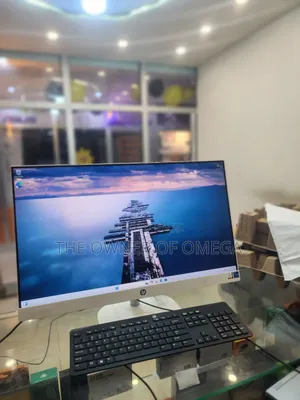 New HP ProOne 240 G10 All-in-One 16GB Intel Core I7 SSD 1T