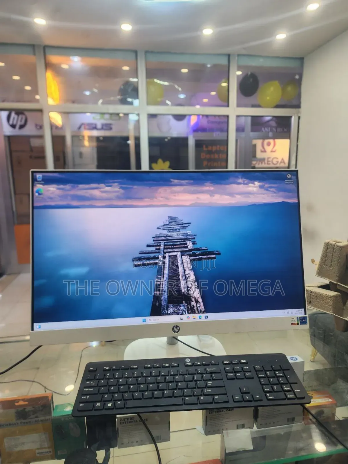 New HP ProOne 240 G10 All-in-One 16GB Intel Core I7 SSD 1T